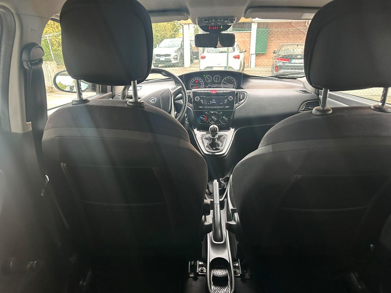 Lancia Ypsilon 1.2 GPL Neopatentati