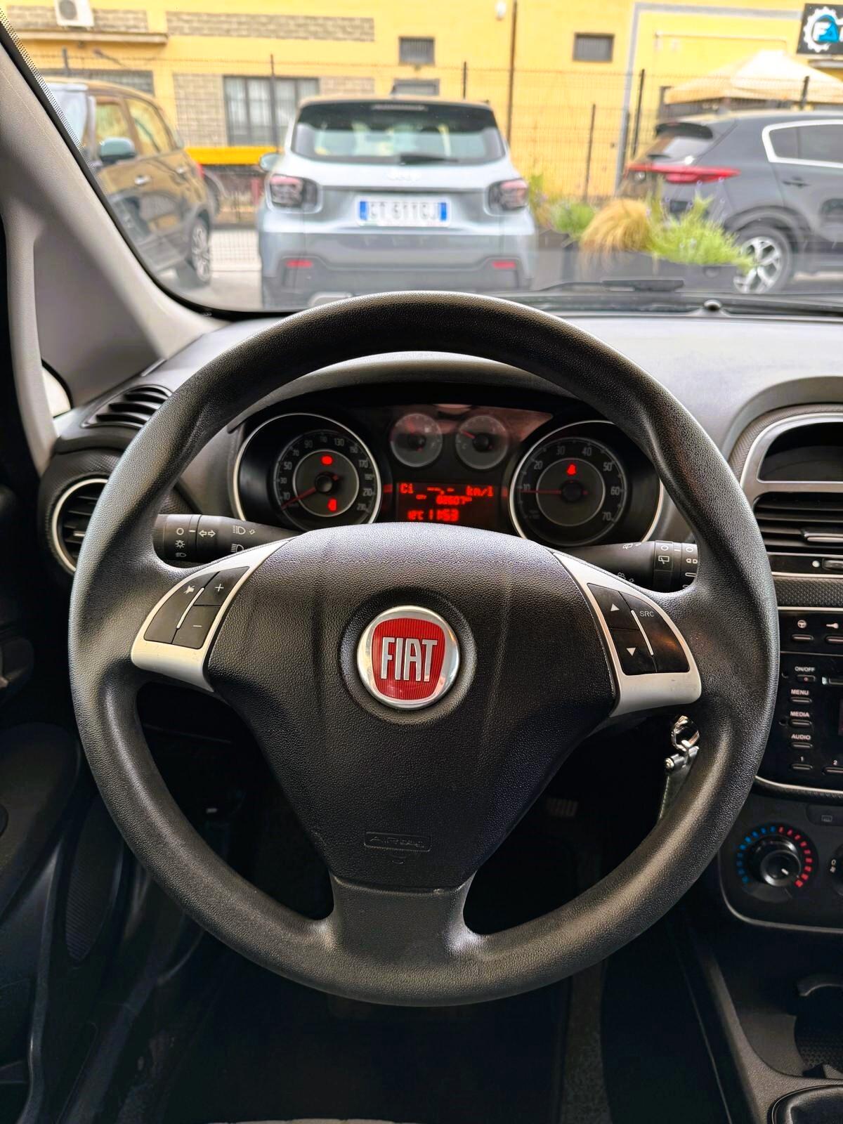 Fiat Punto 1.2 FIRE 5 porte - UNICO PROPRIETARIO