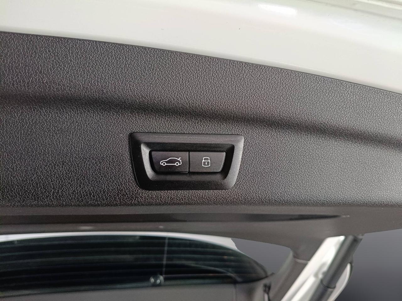 BMW Serie 2 U06 Active Tourer - 220i Active Tourer mhev 48V Msport auto