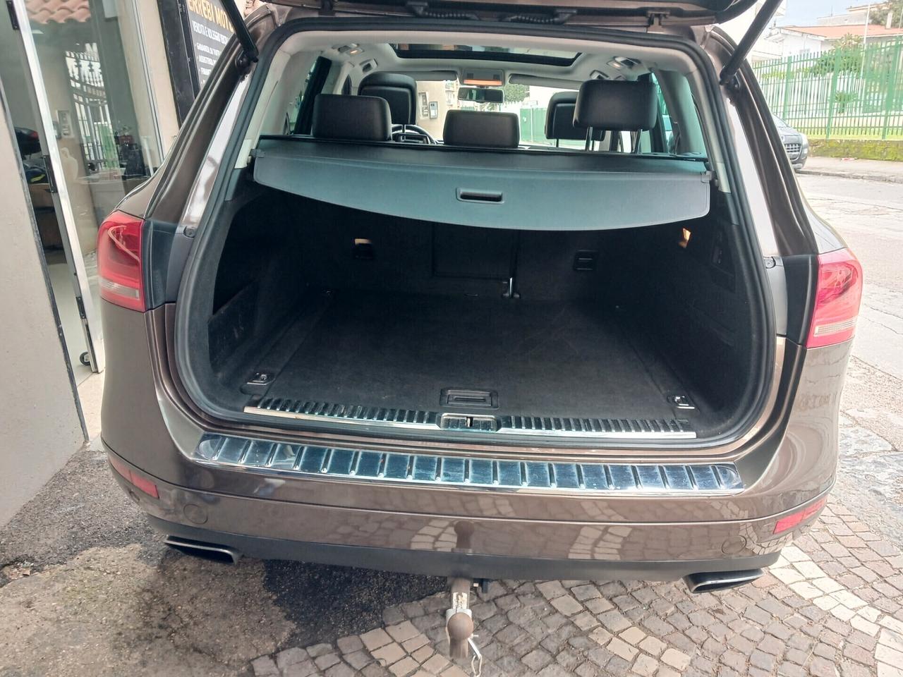 TOUAREG 3.6 V6 FSI 4X4 GANCIO TRAINO