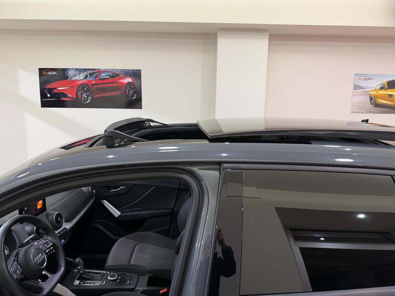 Audi Q2 35 TDI quattro S tronic Blak Edition Tetto Sky Open