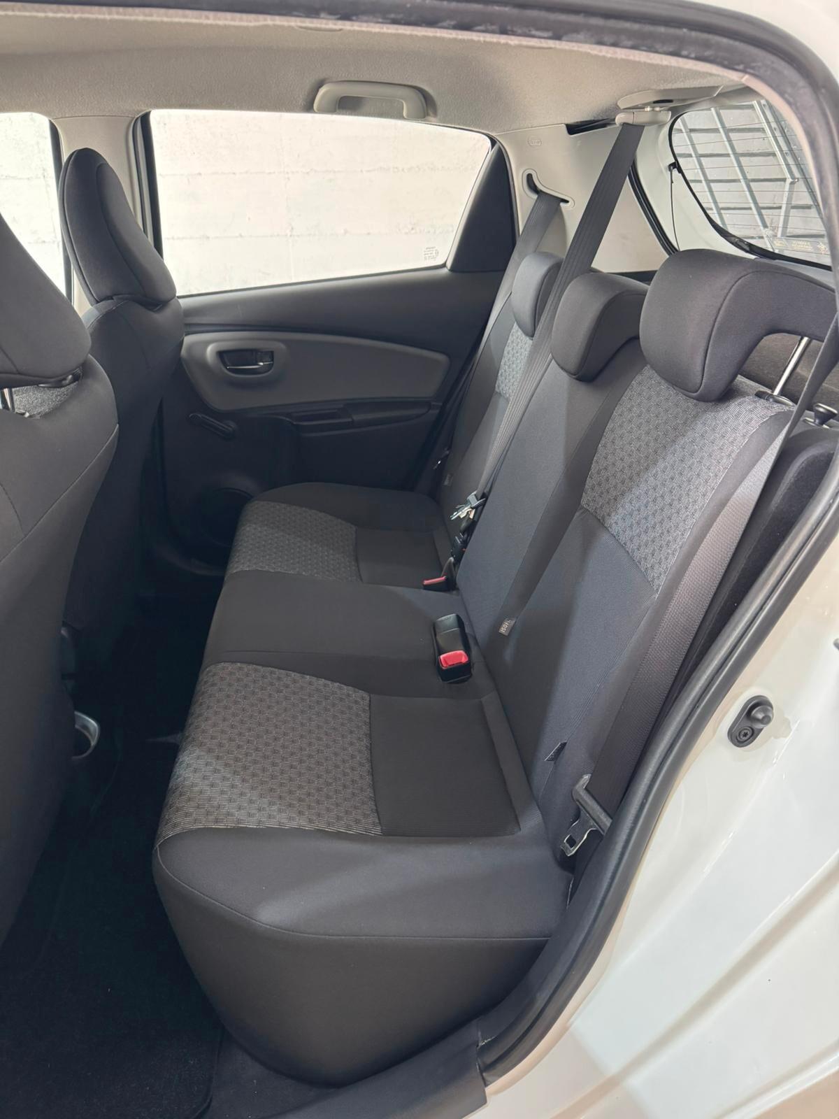 Toyota Yaris 1.4 D-4D 5 porte Active