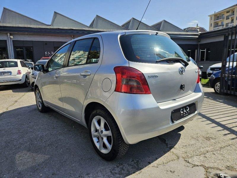 Toyota Yaris 1.0 5 porte Sol