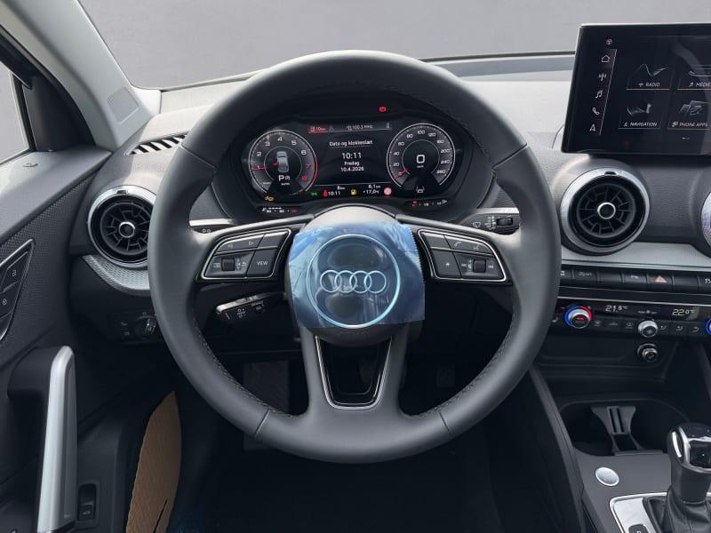 AUDI Q2 35 TFSI S TRONIC S LINE EDITIO