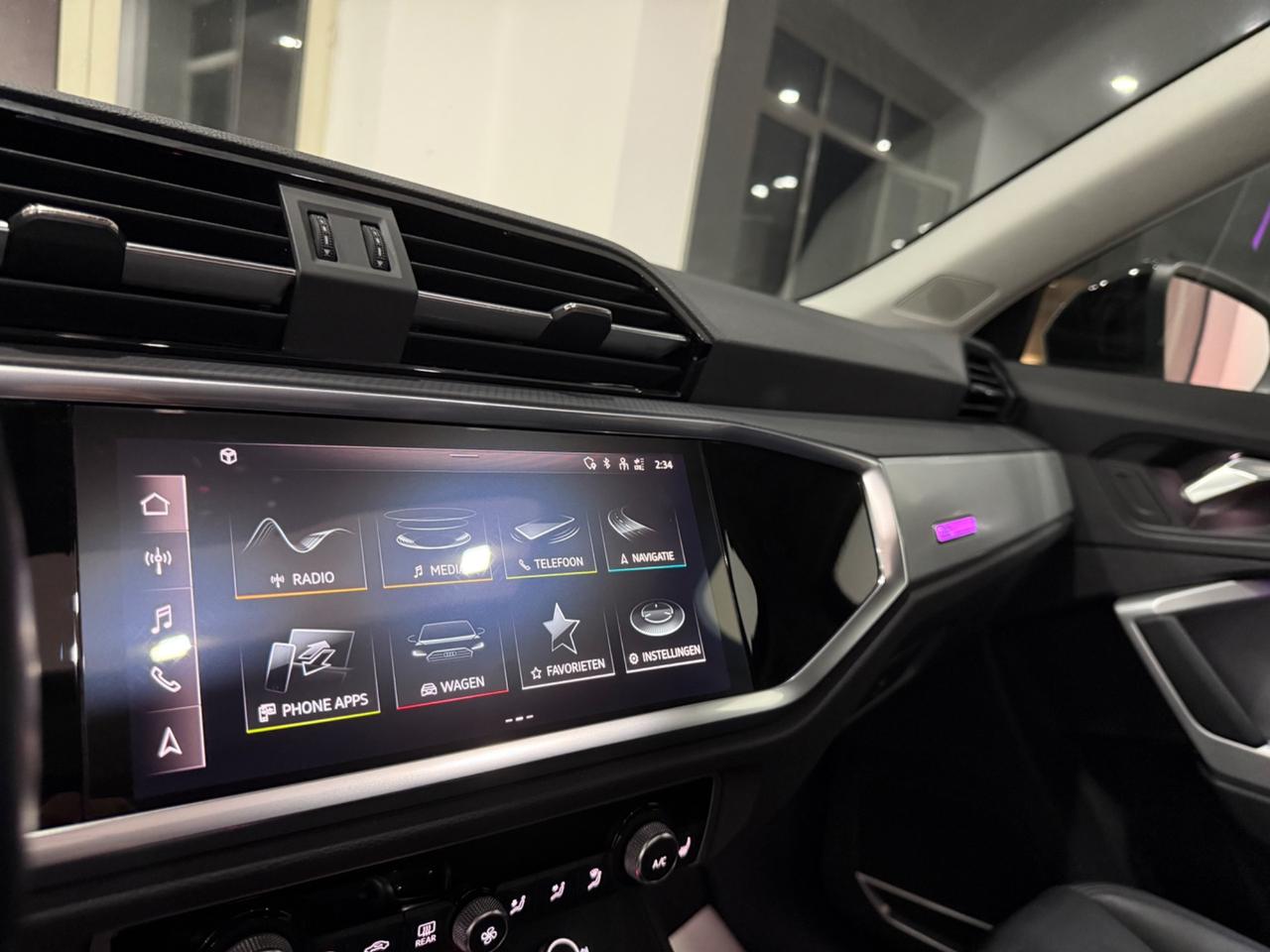 Audi Q3 Sportback 2.0D150cv TOTAL S-LINE+TETTO BLACK ED.2022