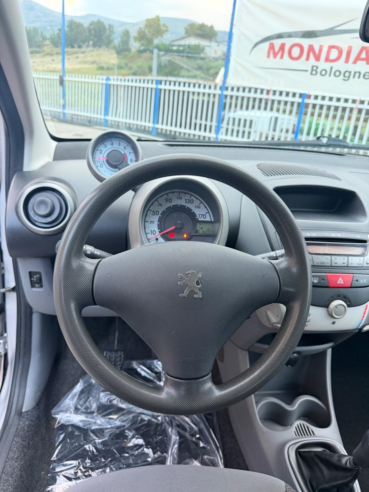 Peugeot 107 1.0 68CV