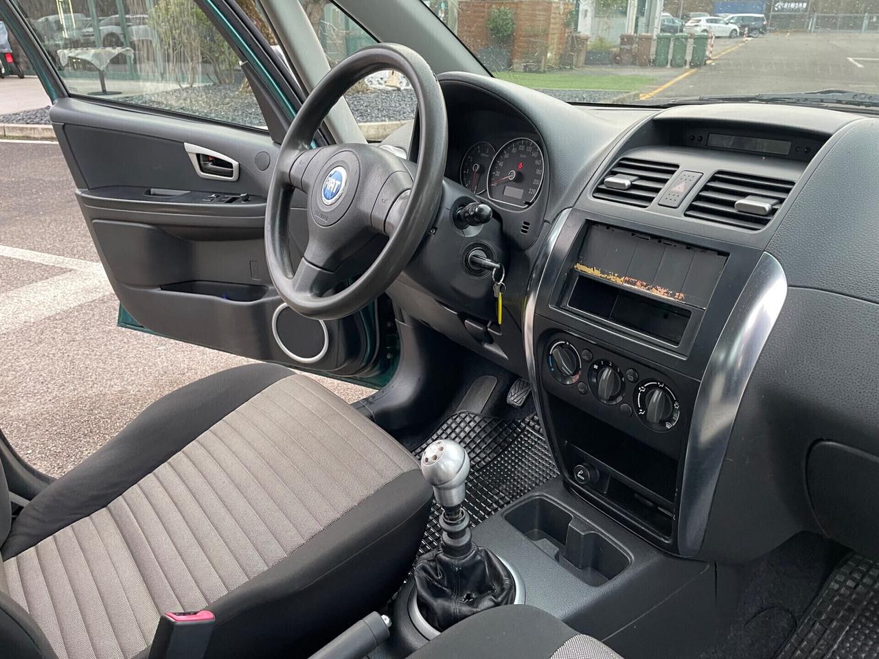 Fiat Sedici 1.9 MJT 4x4*Neopatentati*doppie gomme*