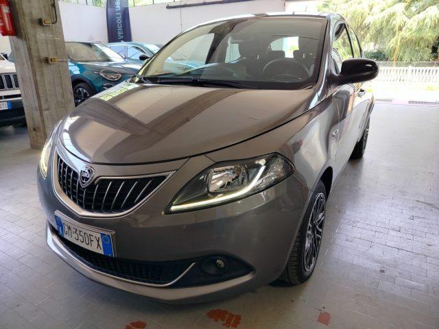 LANCIA Ypsilon 1.0 Hybrid Gold