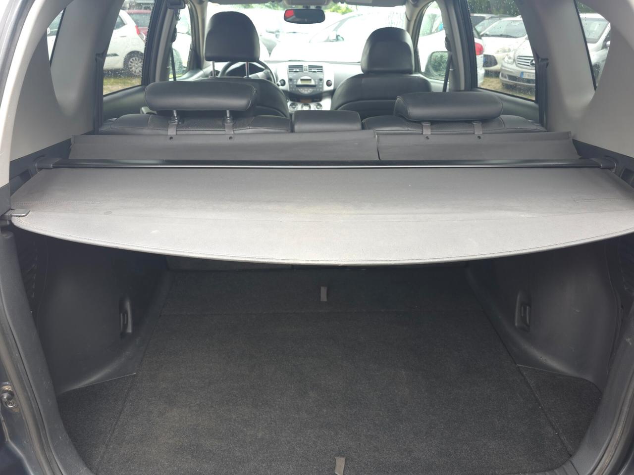 Toyota RAV 4 RAV4 2.2 D-4D 177 CV Luxury
