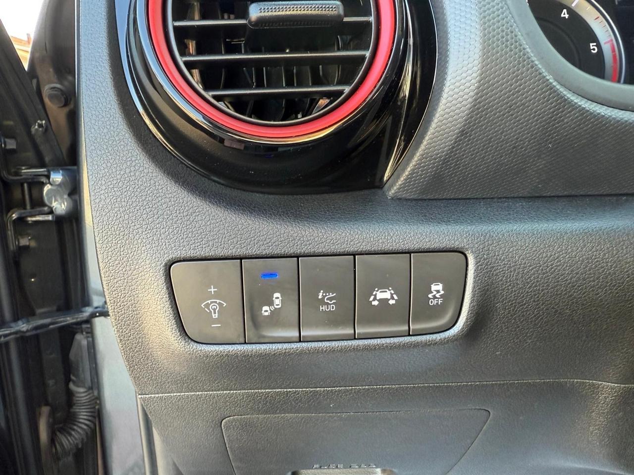 Hyundai Kona 1.6 CRDI 136CV 4WD STYLE PREMIUM