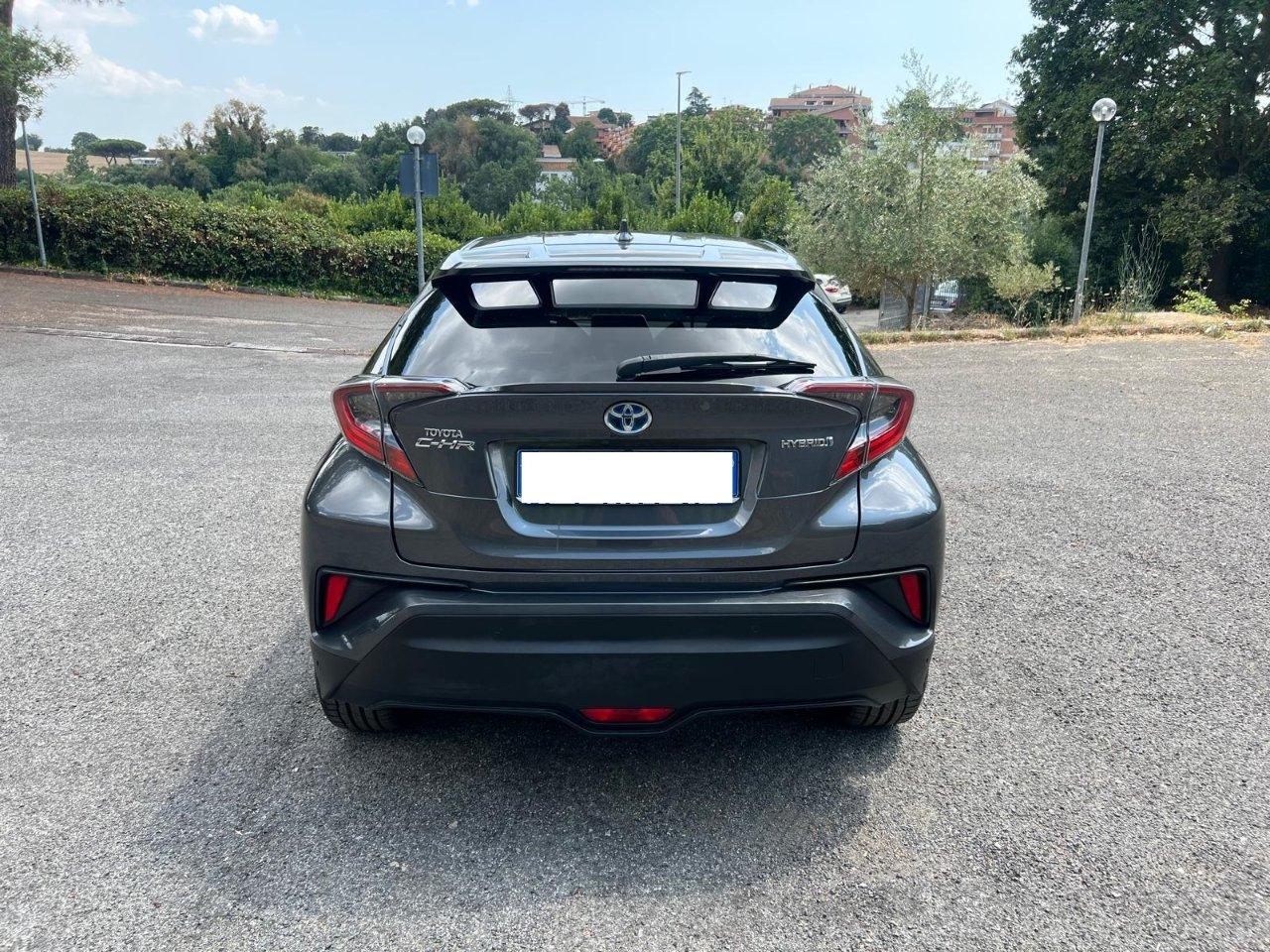 Toyota C-HR 5 Porte C-HR 1.8h Lounge 2wd e-cvt my18