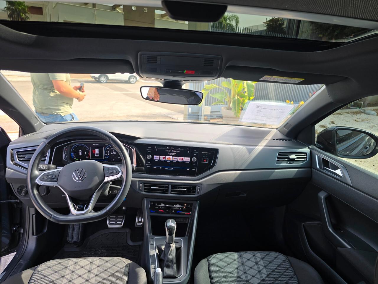 Volkswagen Taigo 1.0 TSI 110 CV DSG R-Line
