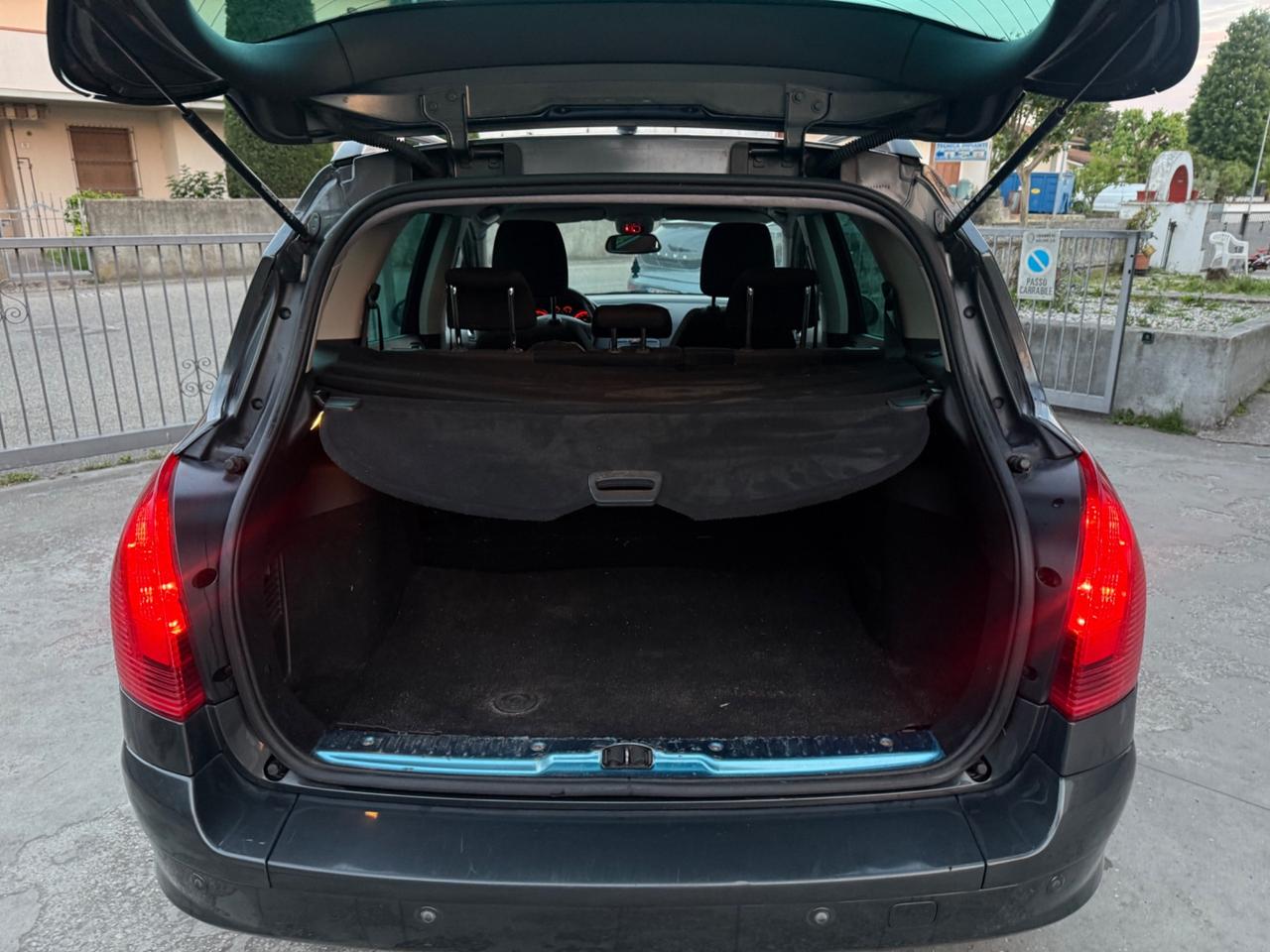 Peugeot 308 1.6 DIESEL START&STOP 2013 NEOPATENTATI