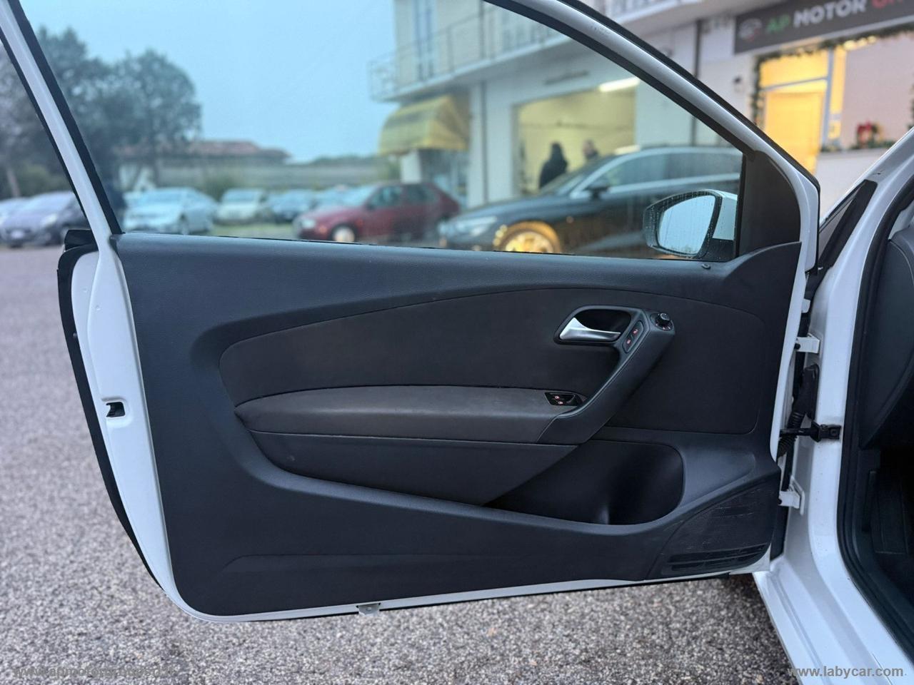 VOLKSWAGEN Polo 1.4 3p. Comfortline BiFuel