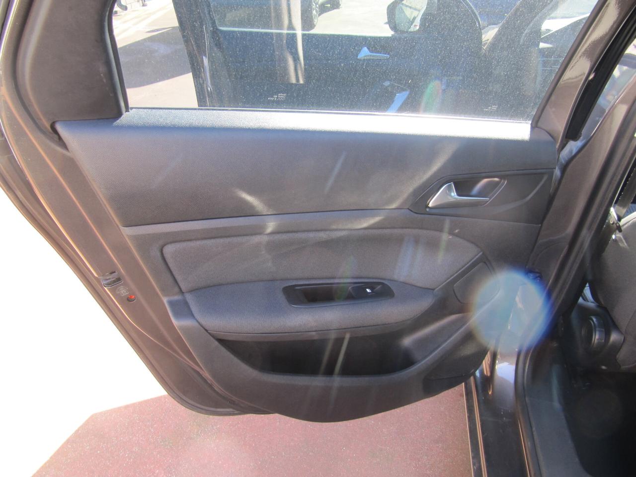 Peugeot 308 BlueHDi 130 S&S SW Allure - TETTO PANORAMICO