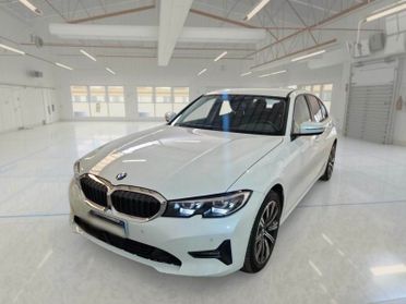 BMW 320 XDRIVE 48V BUSINESS ADVANT. AUT. 4 PORTE BERLINA