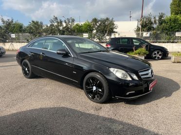 Mercedes-benz E 250 E 250 CDI Coupé BlueEFFICIENCY Avantgarde