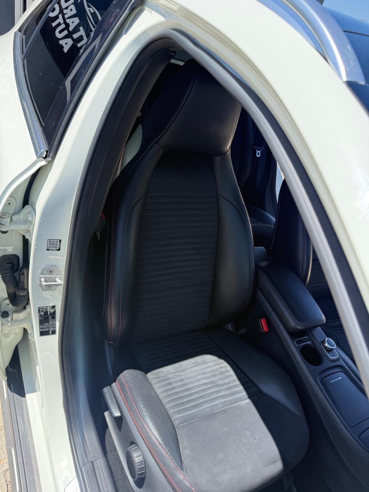 Mercedes-benz GLA 220 CDI Automatic 4Matic Premium