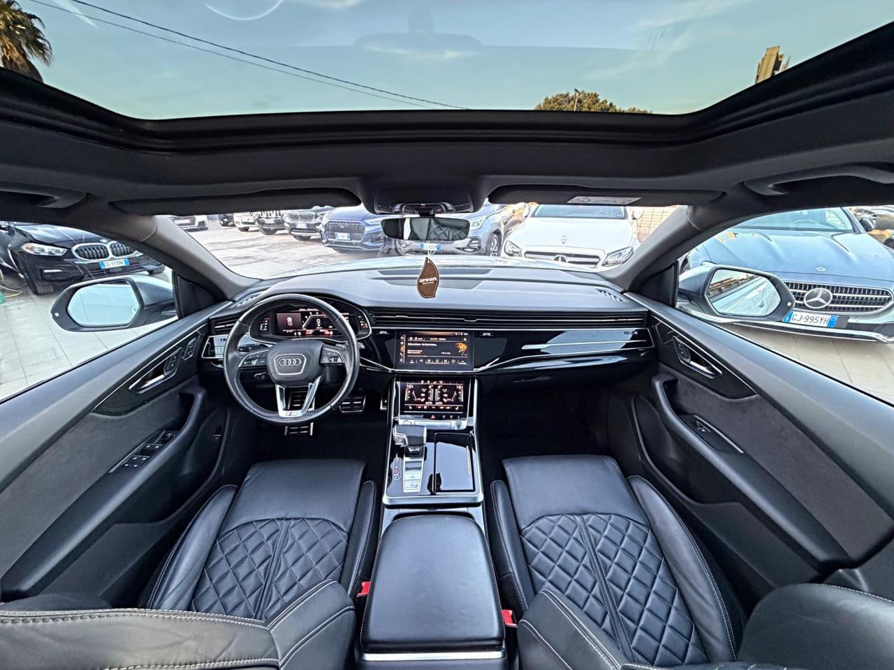 Audi Q8 SQ8 TDI quattro tiptronic sport attitude