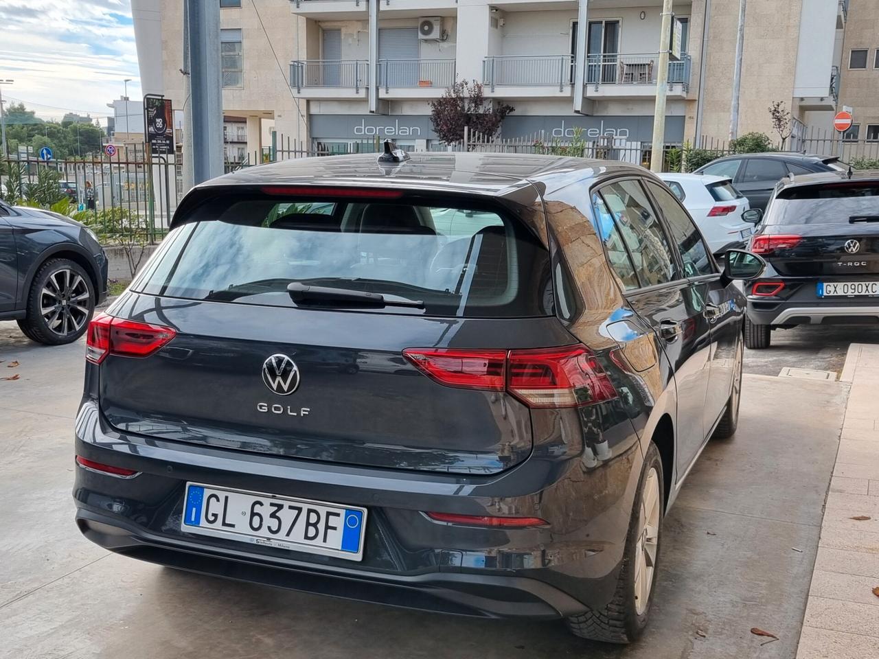 Volkswagen Golf VIII 1.0 tsi evo Life 110cv