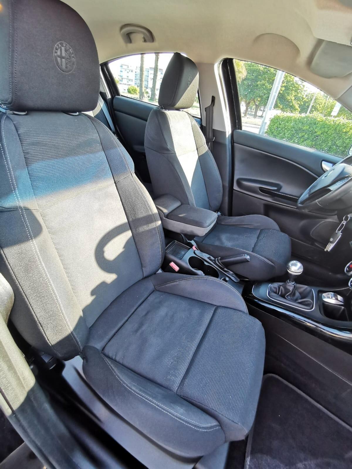 Alfa Romeo Giulietta 1.6 JTDm-2 105 CV Distinctive
