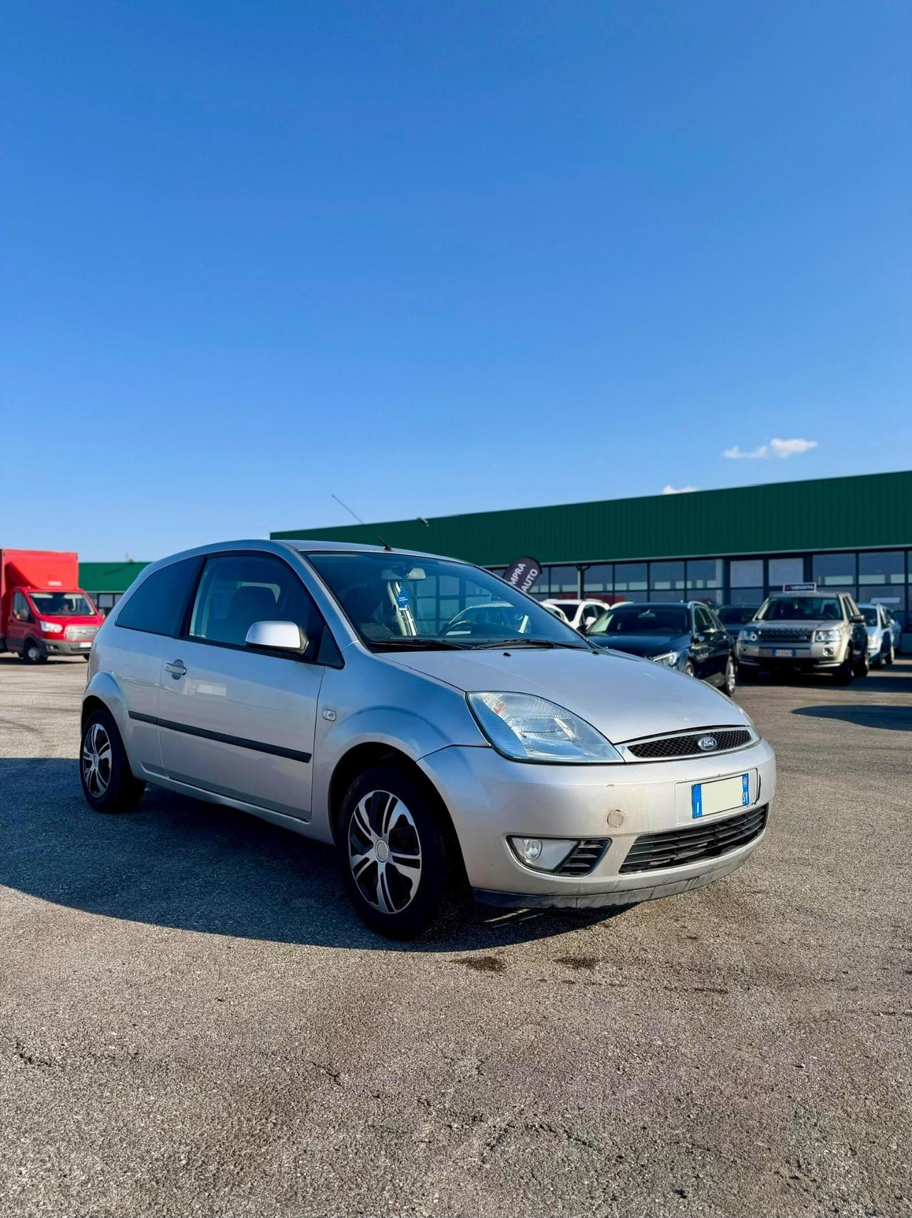 Ford Fiesta 1.2 16V 3p. Ghia