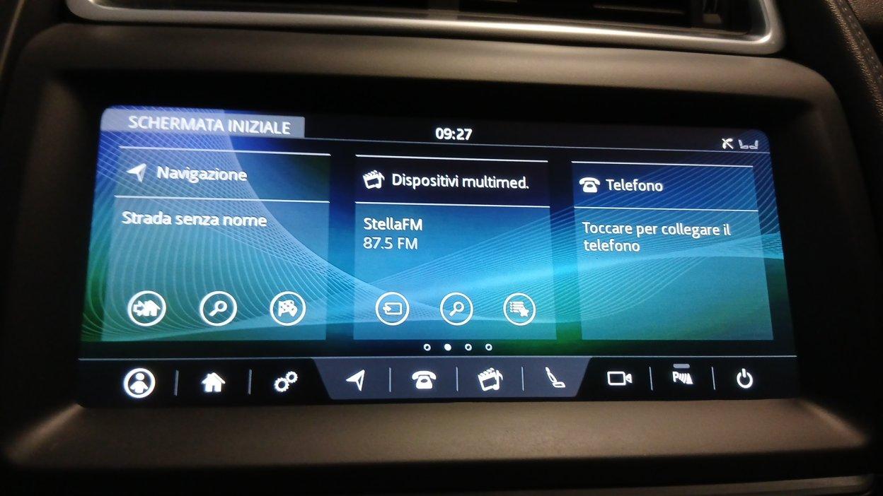 JAGUAR E-Pace (X540) - E-Pace 2.0D 150 CV AWD aut.
