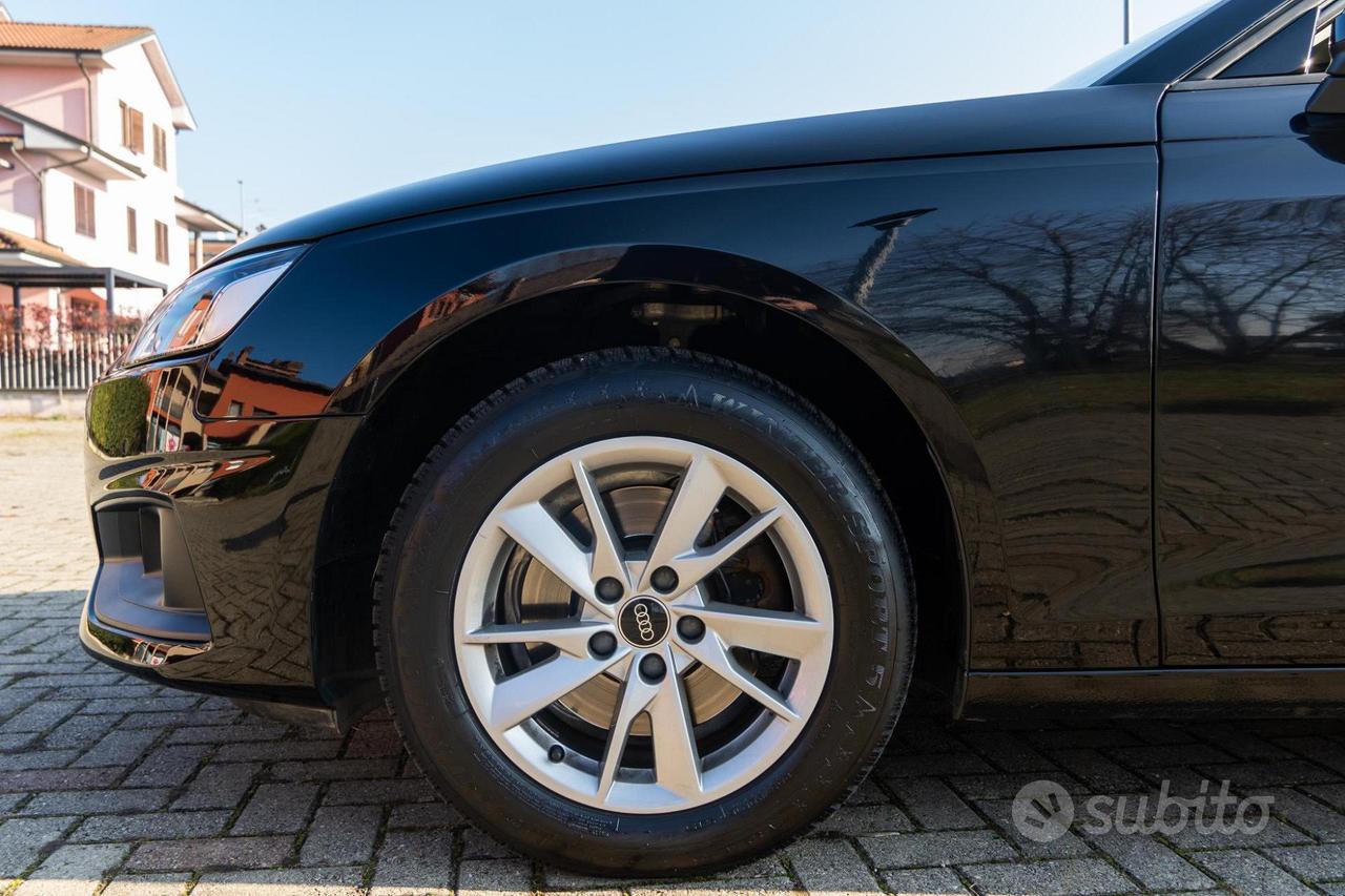 Audi A4 Avant 35 TDI Hybrid 163CV S Tronic MHEV -