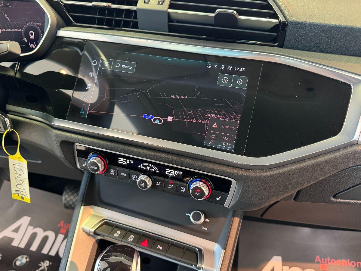 AUDI Q3 2.0 TDI S-tronic Advanced 2022