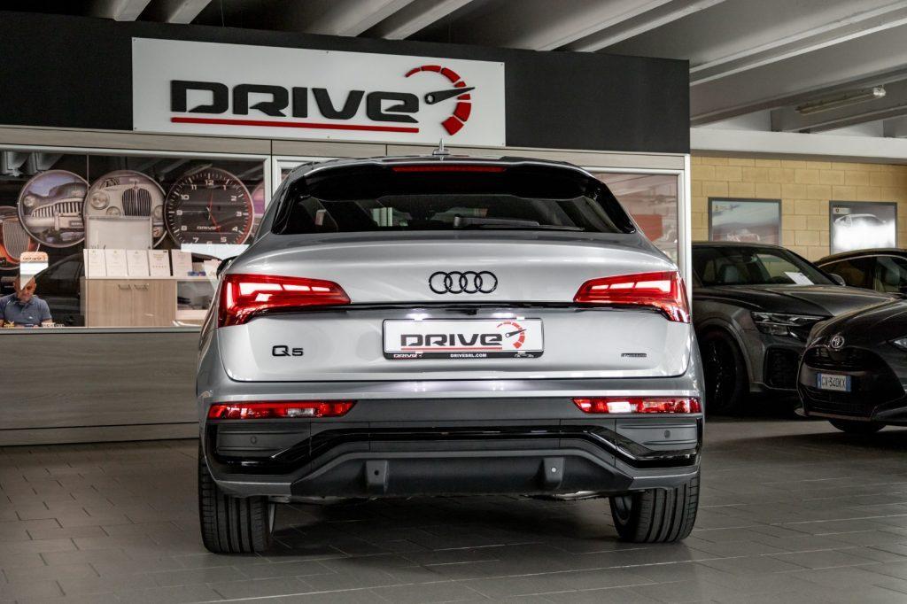 AUDI Q5 SPB 50 TFSI e quattro S tronic Identity Black