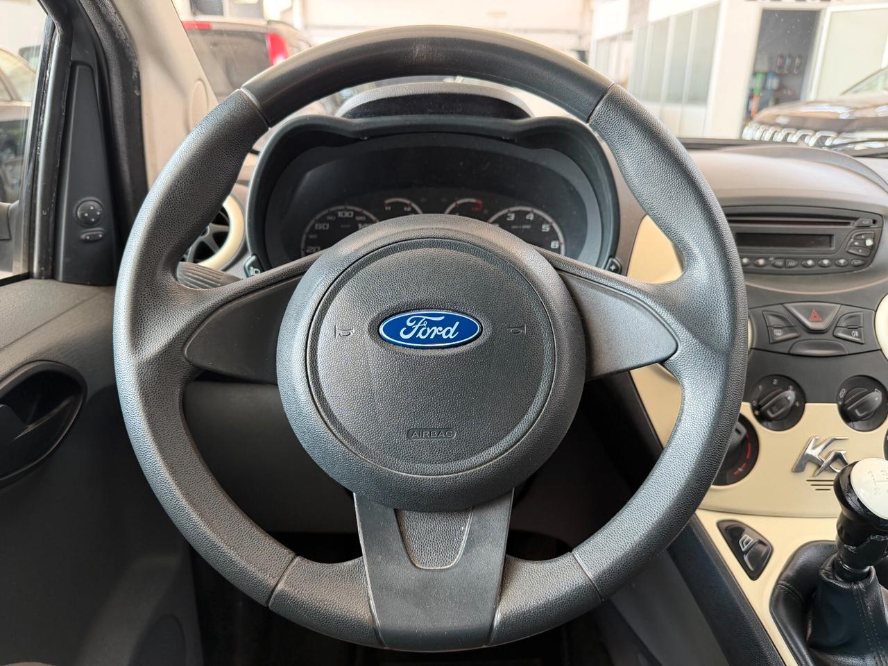 Ford Ka 1.2 8V 69CV Titanium