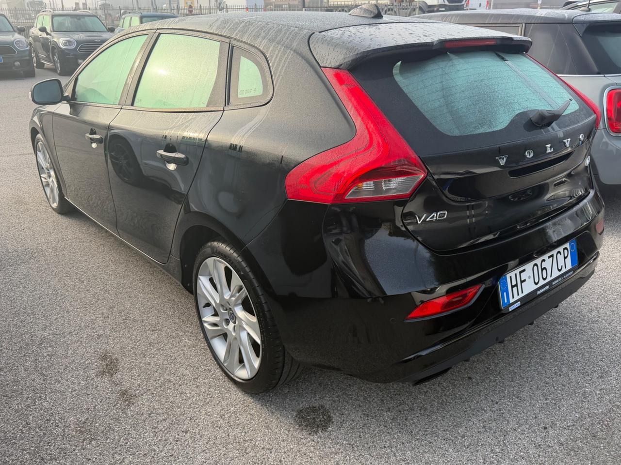 Volvo V40 D2 1.6 Powershift Summum