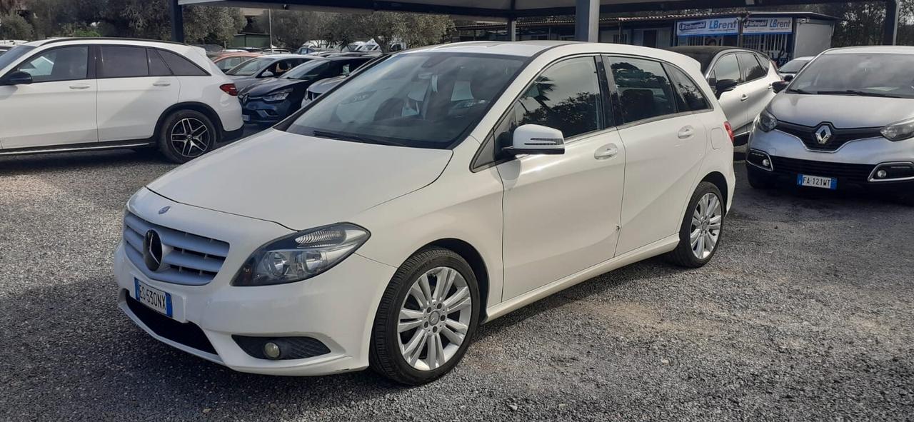 Mercedes-benz B 180 2013 - 1.8CDI Automatic Lb automobili
