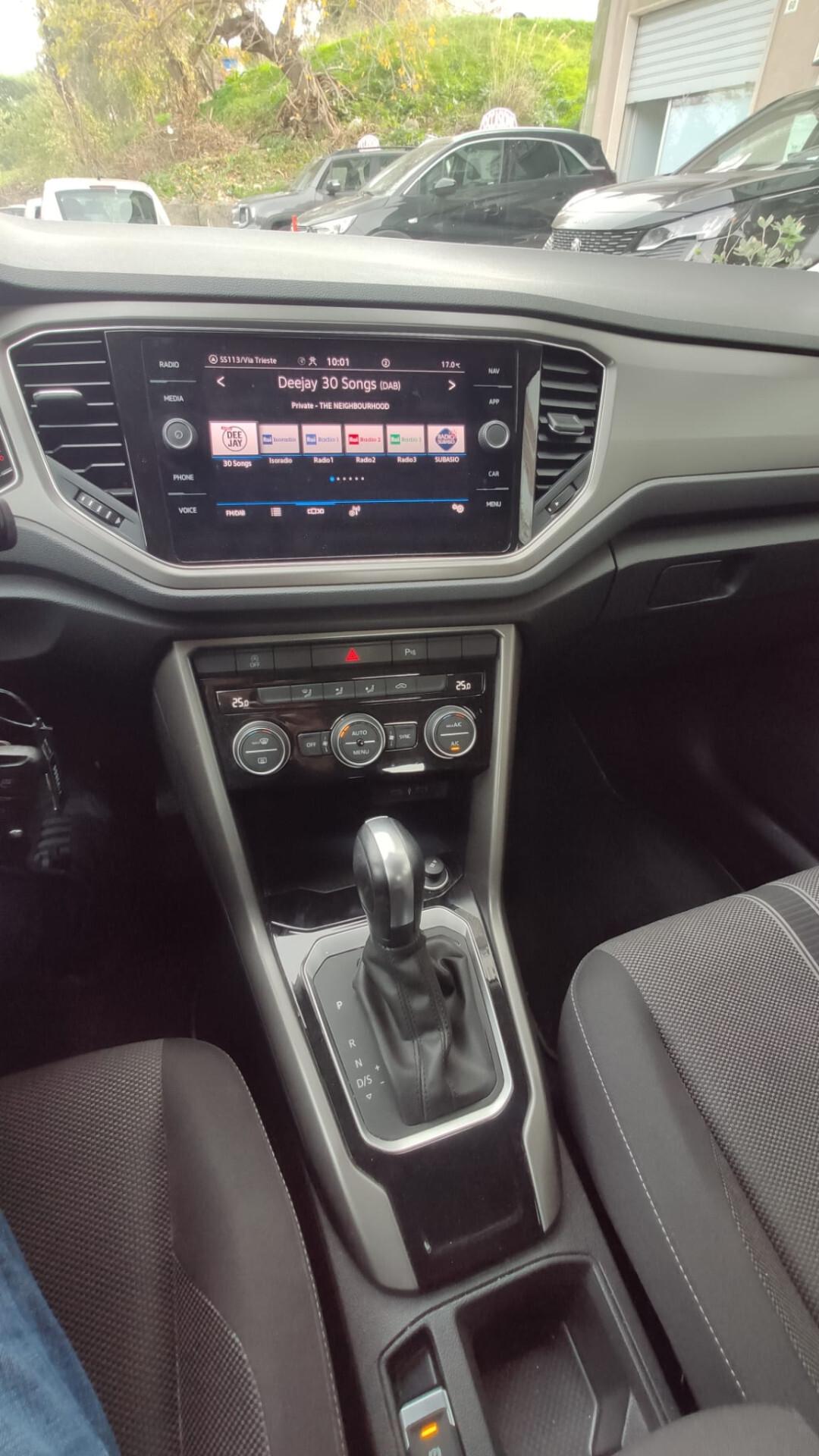 Volkswagen T-Roc 2.0 TDI SCR 150 CV DSG Business come nuova