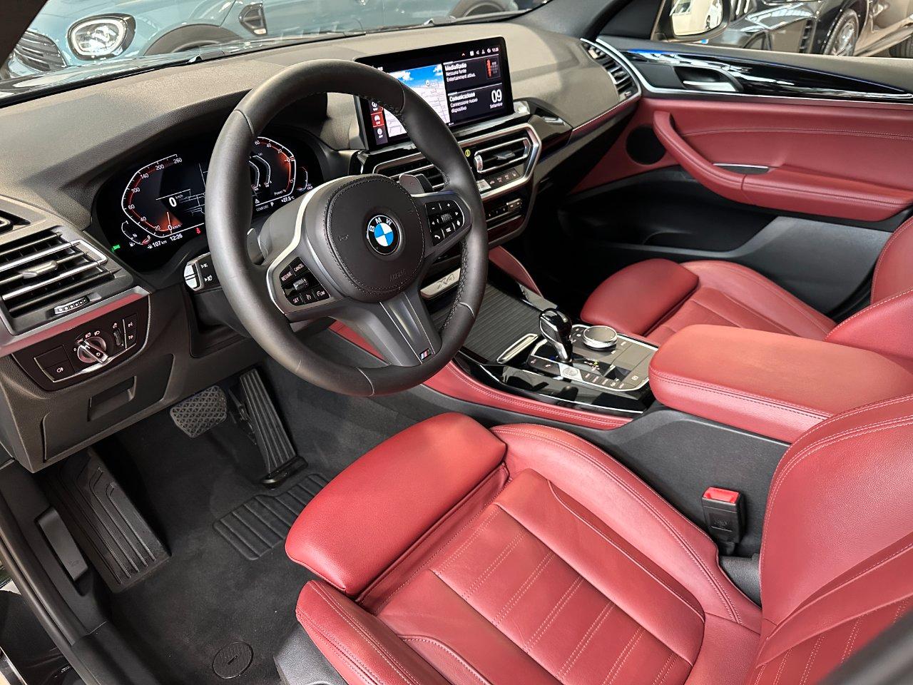 BMW X4 xdrive20i mhev 48V - 19"-Camera-Carplay-Pelle-IVA