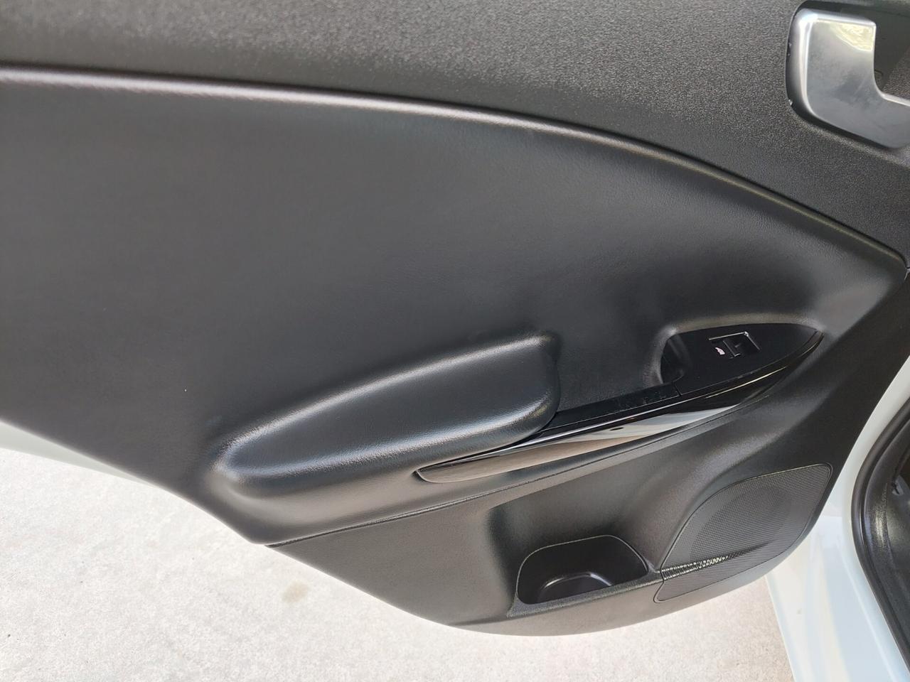 Alfa Romeo Giulietta 1.6 JTDm-2 105 CV Distinctive