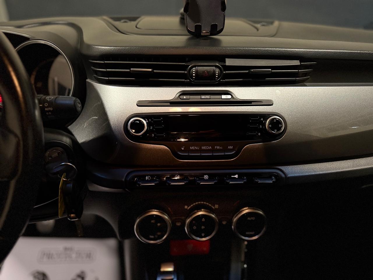 Alfa Romeo Giulietta 1.6 JTDm-2 105 CV Distinctive NEOPATENTATI