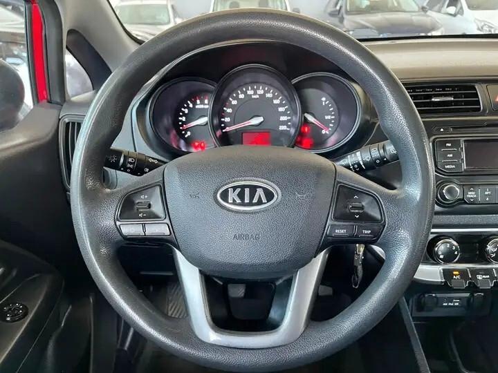 Kia Rio 1.1 CRDi WGT 5p. EX