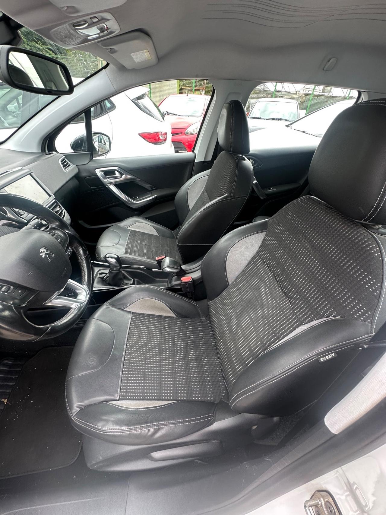 Peugeot 2008 PureTech 82 Allure