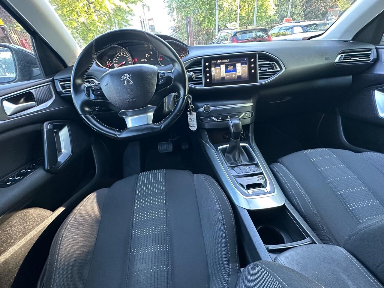 Peugeot 308 BlueHDi 120 S&S EAT6 SW GT Line