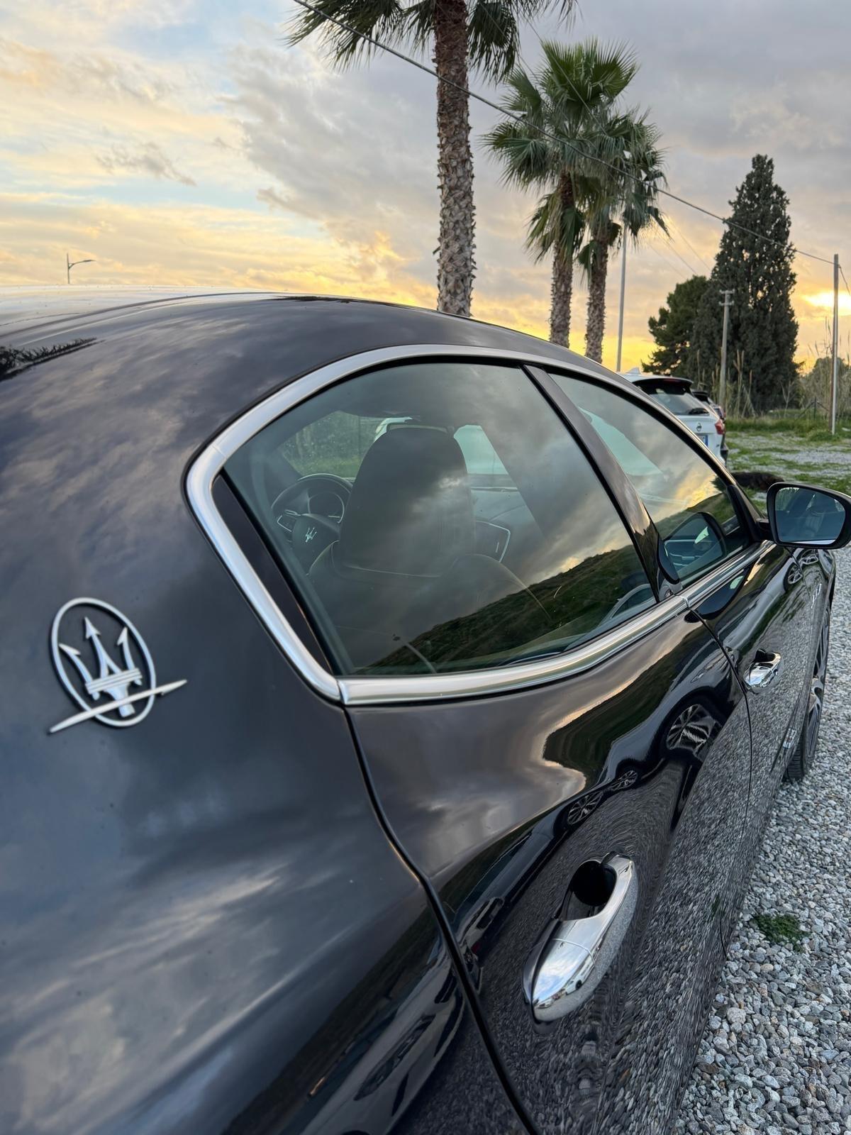 Maserati Ghibli V6 Diesel 275 CV gransport
