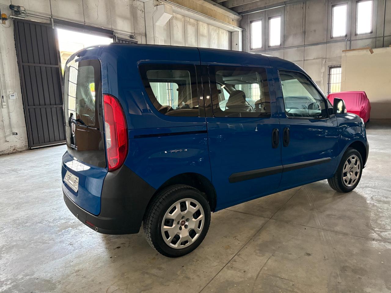Fiat Doblò 1.4 16v 95Cv AUTOVETTURA