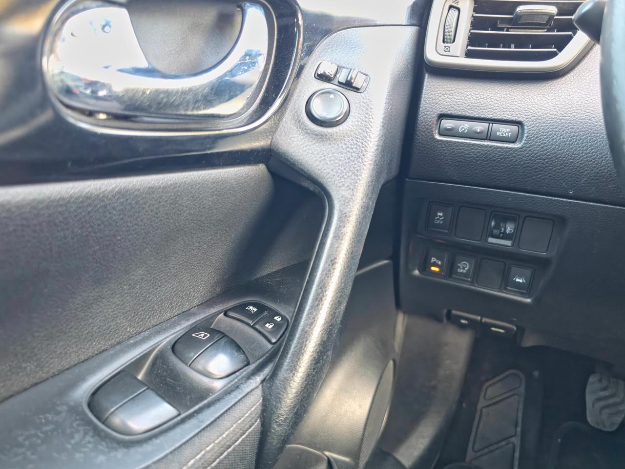 Nissan Qashqai 1.5 dCi CV-110 Tekna E5B Manuale NEO 2015