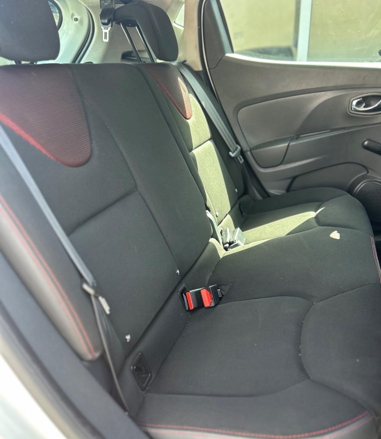 Renault Clio Sporter 1.5 dCi 8V 75CV Wave