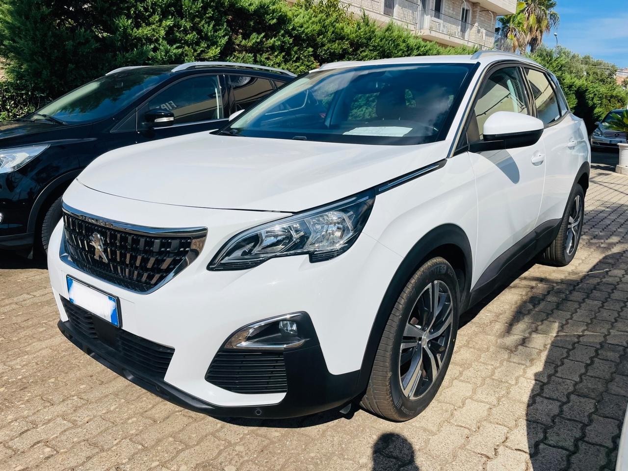 Peugeot 3008 BlueHDi 130 S&S EAT8 Business