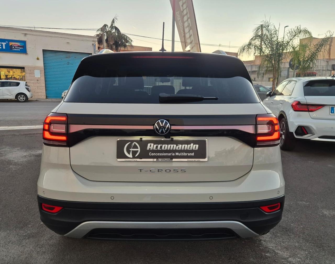 Volkswagen T-Cross 1.0 TSI 110CV Advanced