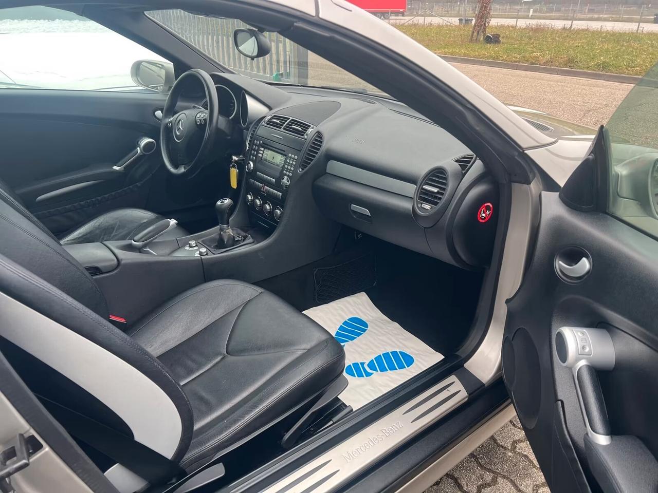 Mercedes-benz SLK 200 Kompressor Pelle-Xeno