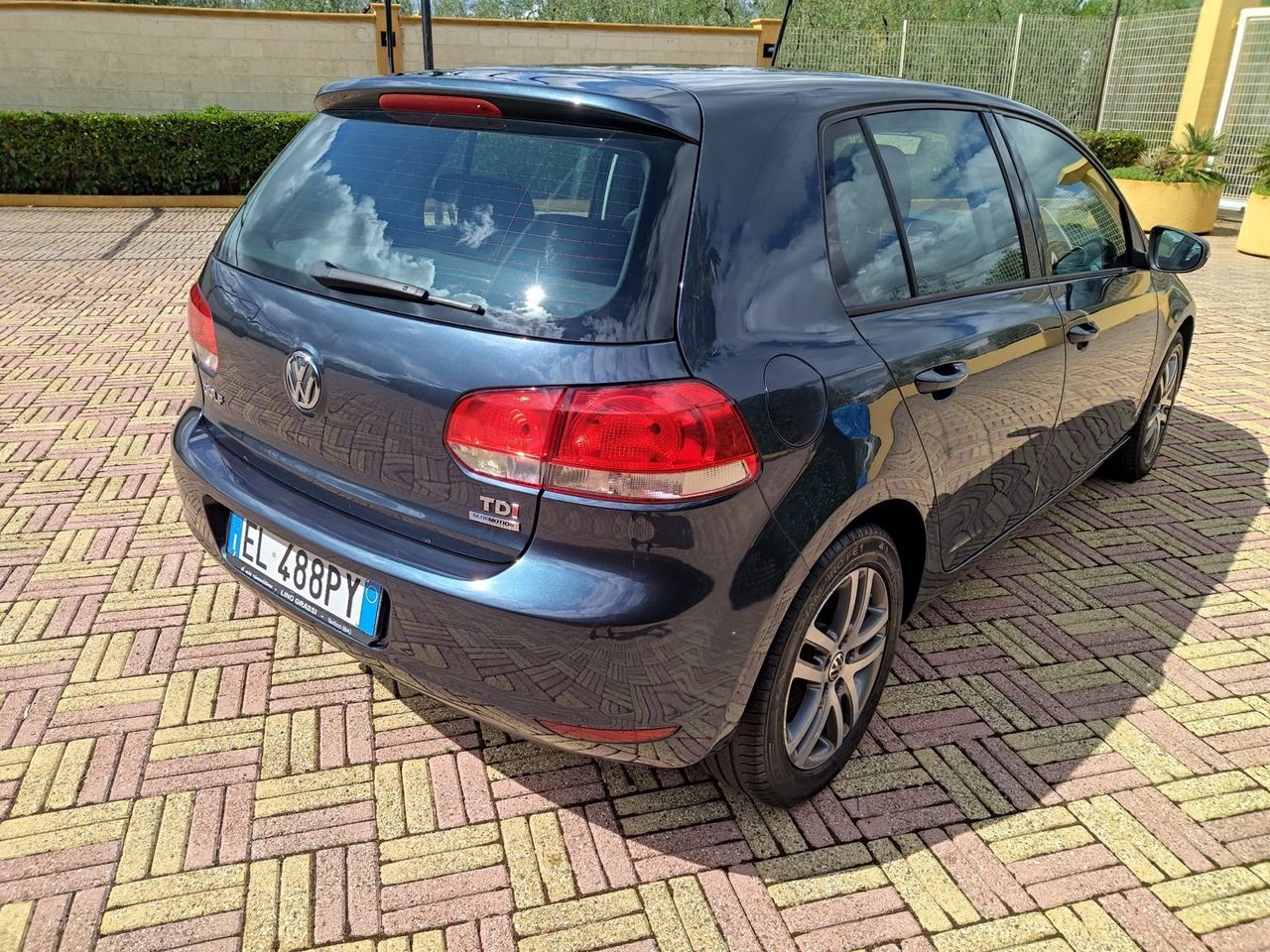 Volkswagen Golf 1.6 TDI DPF 5p. Highline