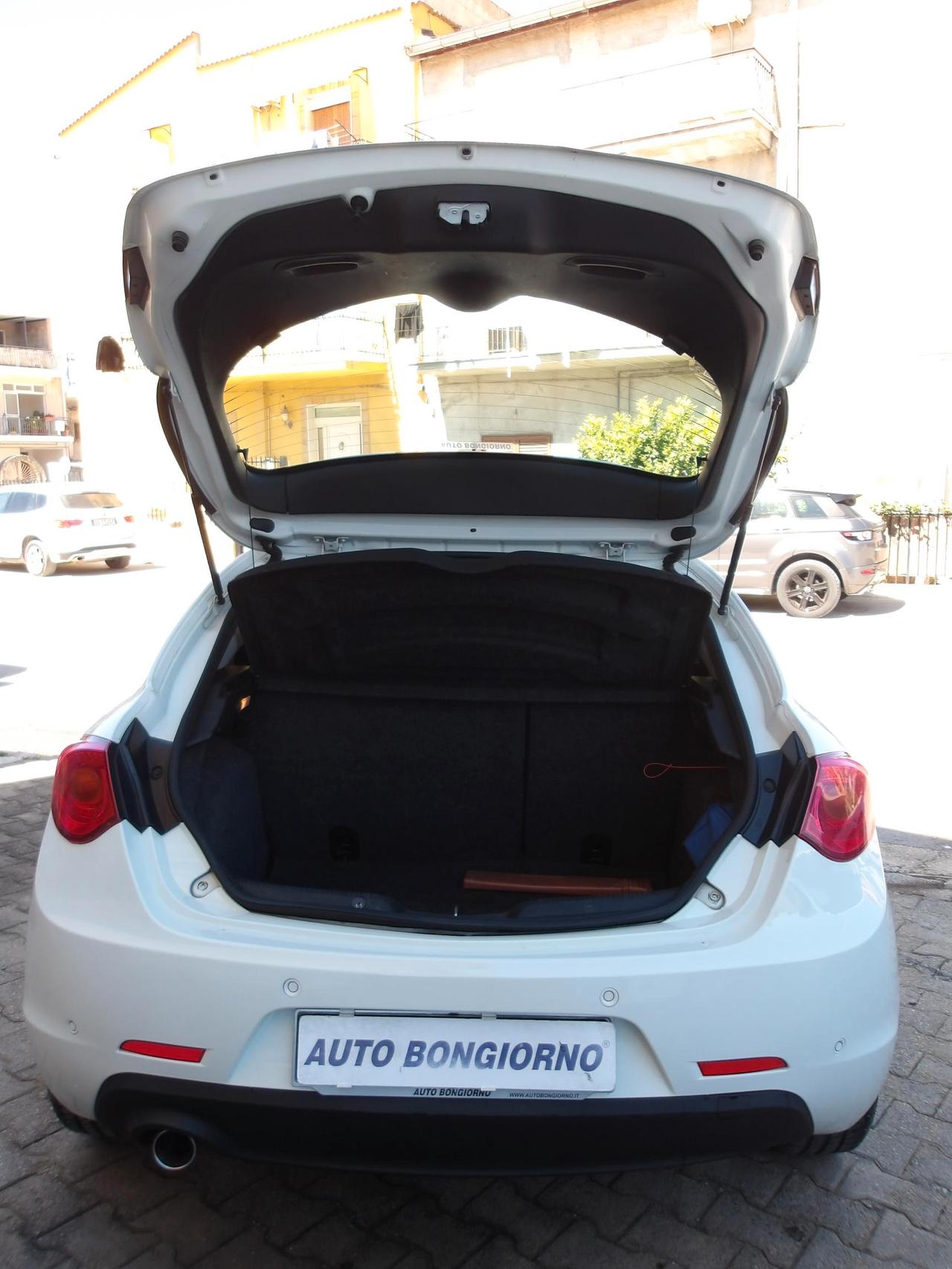 Alfa Romeo Giulietta 1.6 jtdm(2) Giulietta Distinctive