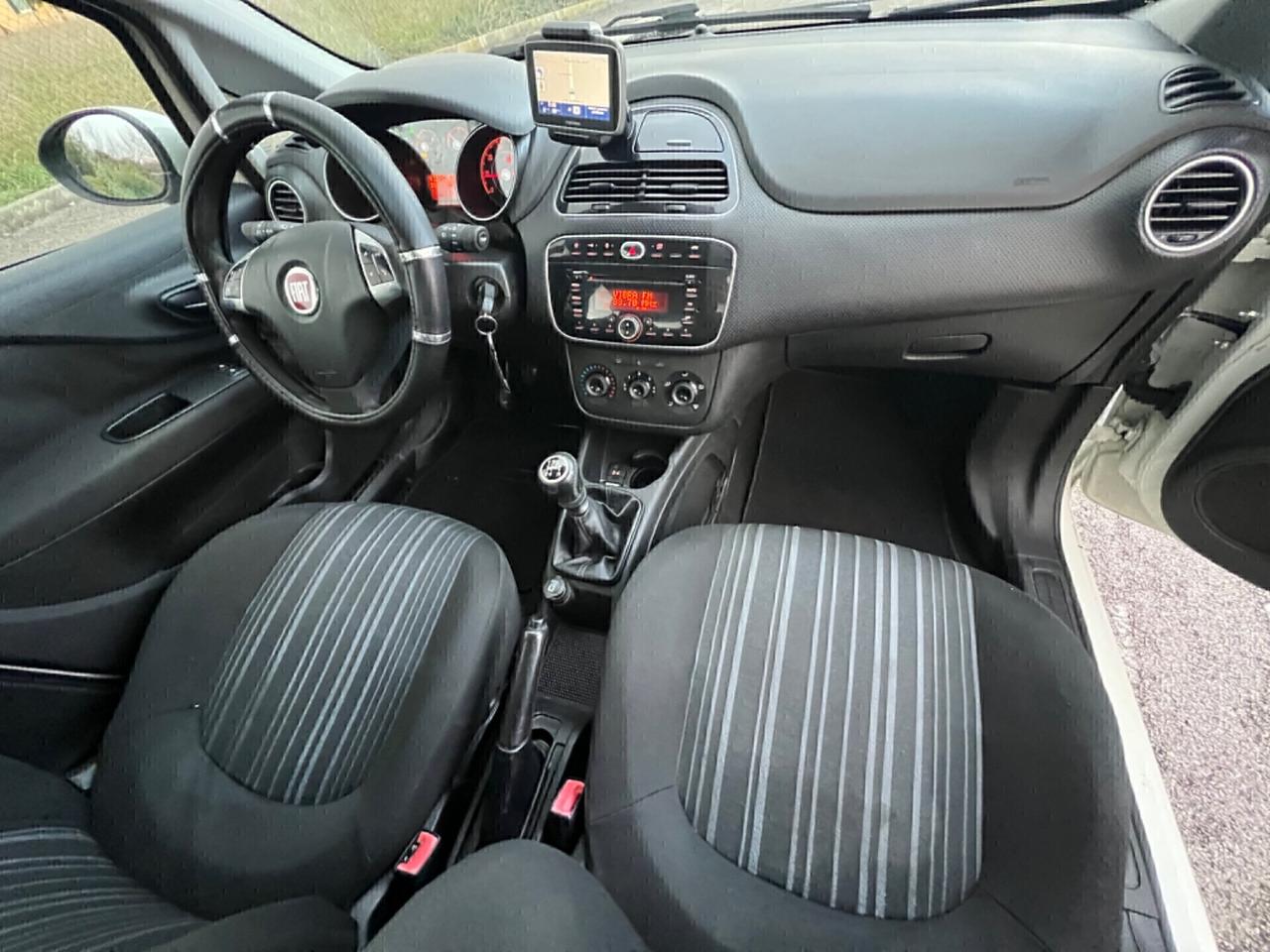 Fiat Punto Evo 1.4 5 porte S&S Dynamic ok Neopatentati